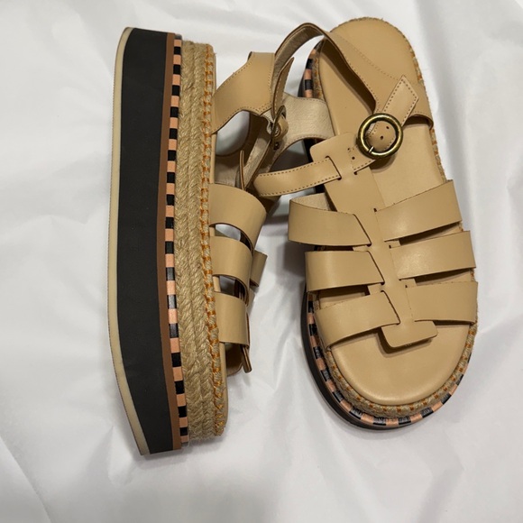 FARM Rio Shoes - Farm Rio platform sandals
